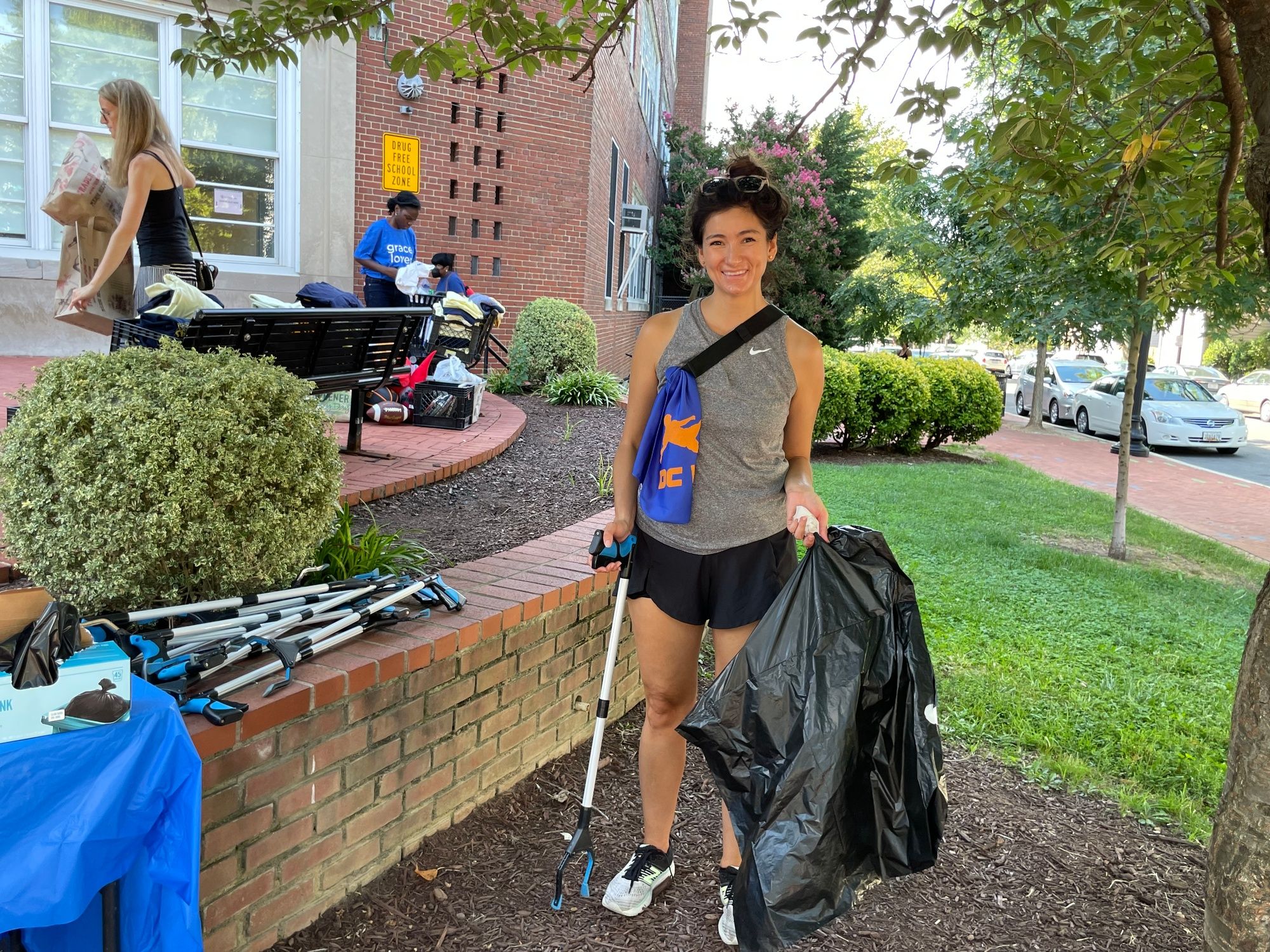 Dc-way-soccer-club-for-kids-in-washington-dc-2020-clean-up-at-chisholm-elementary-school